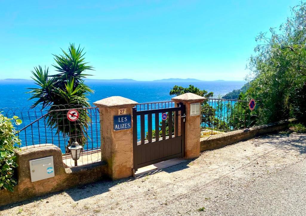 Villa les Alizés Le Le Rayol-Canadel-sur-Mer Extérieur photo